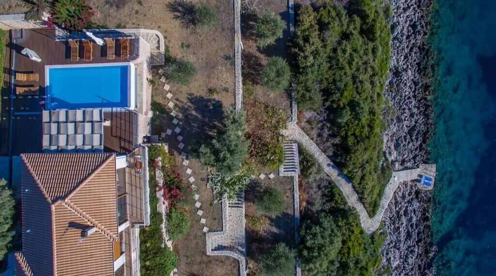 Photo of Outdoor in Evgiros