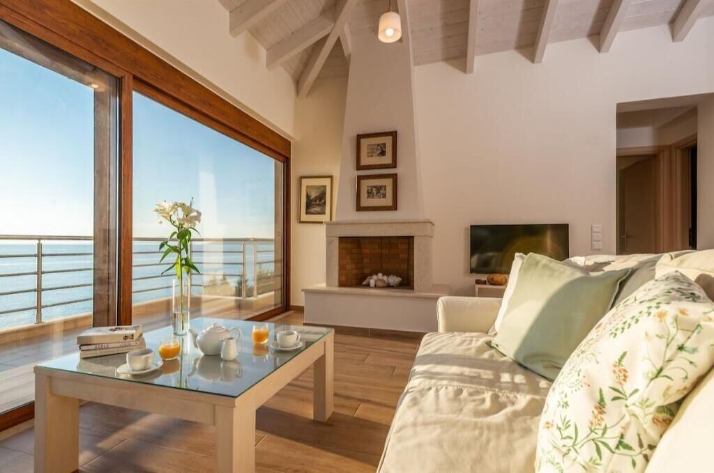 Photo of Livingroom in Evgiros