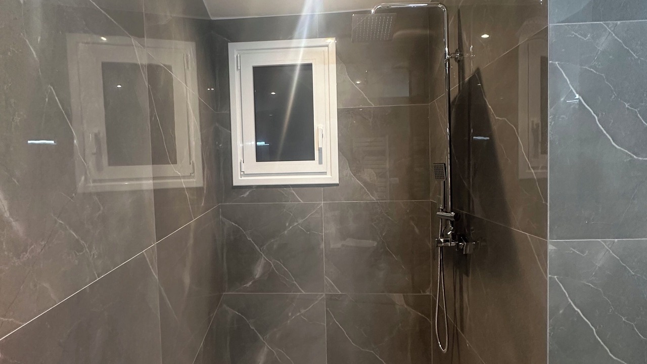 Photo of Bathroom in Plaka