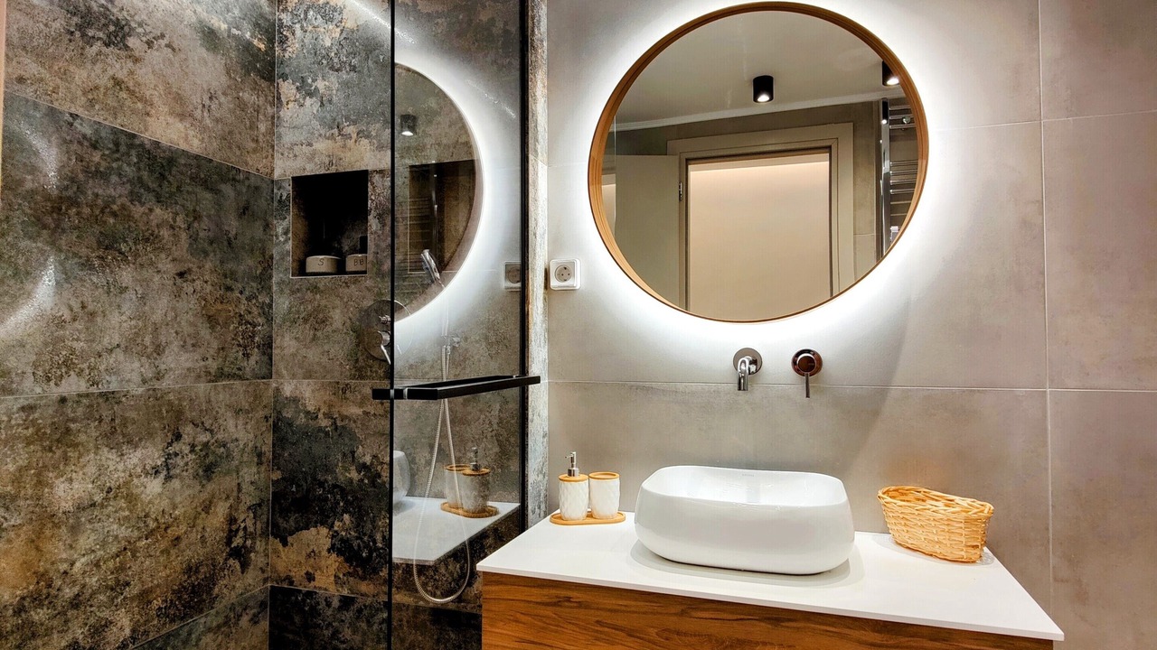 Photo of Bathroom in Aigaleo