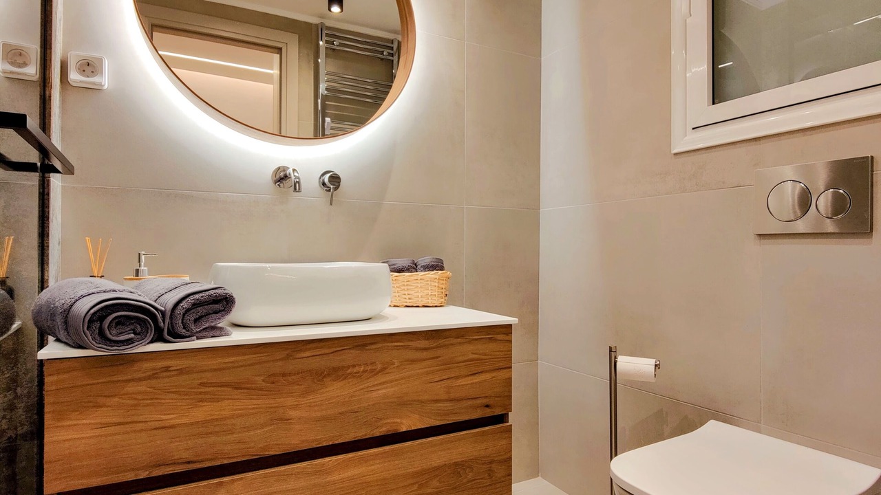 Photo of Bathroom in Aigaleo