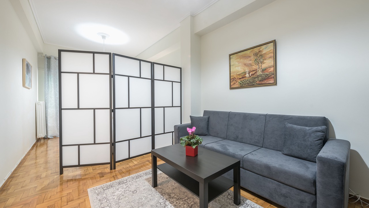Photo of Livingroom in Metaxourgio