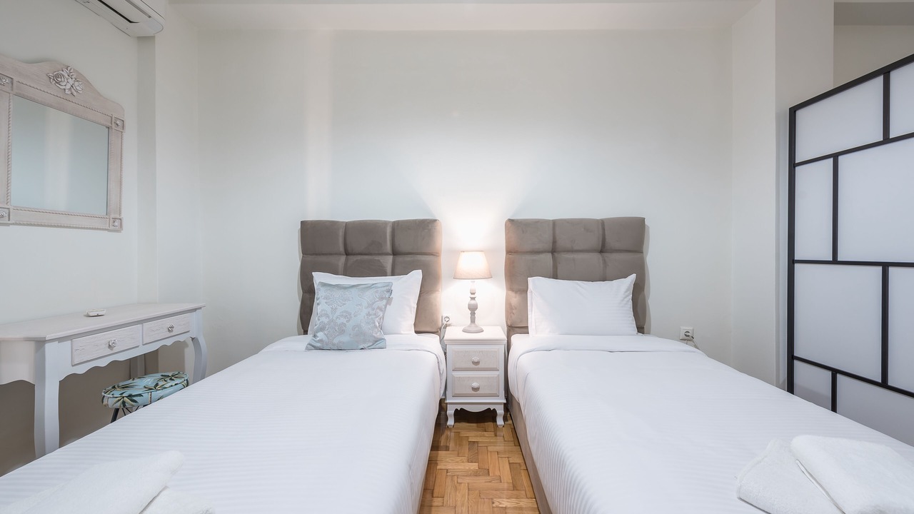 Photo of Bedroom in Metaxourgio