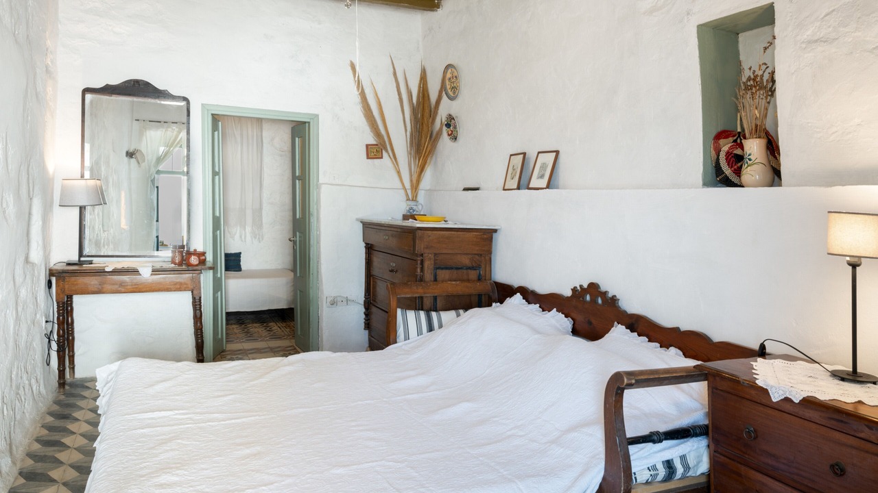 Photo of Bedroom in Serifos