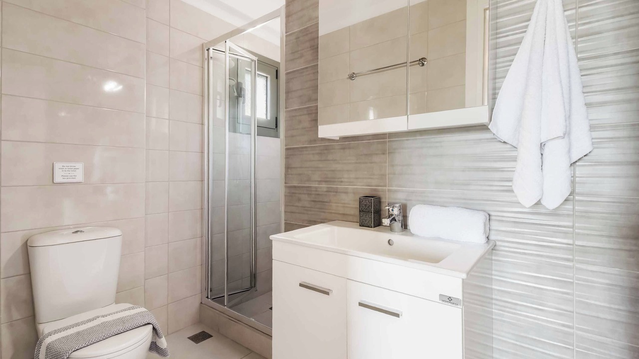 Photo of Bathroom in Evgiros