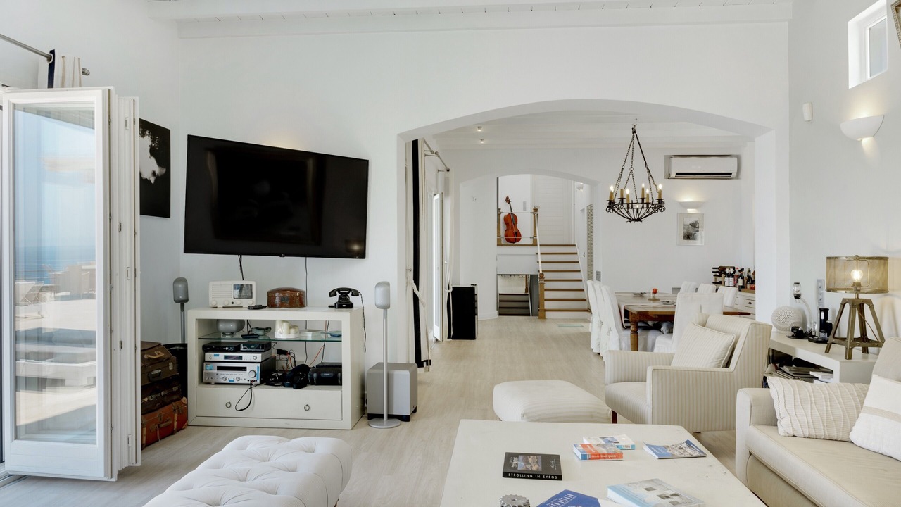 Photo of Livingroom in Syros