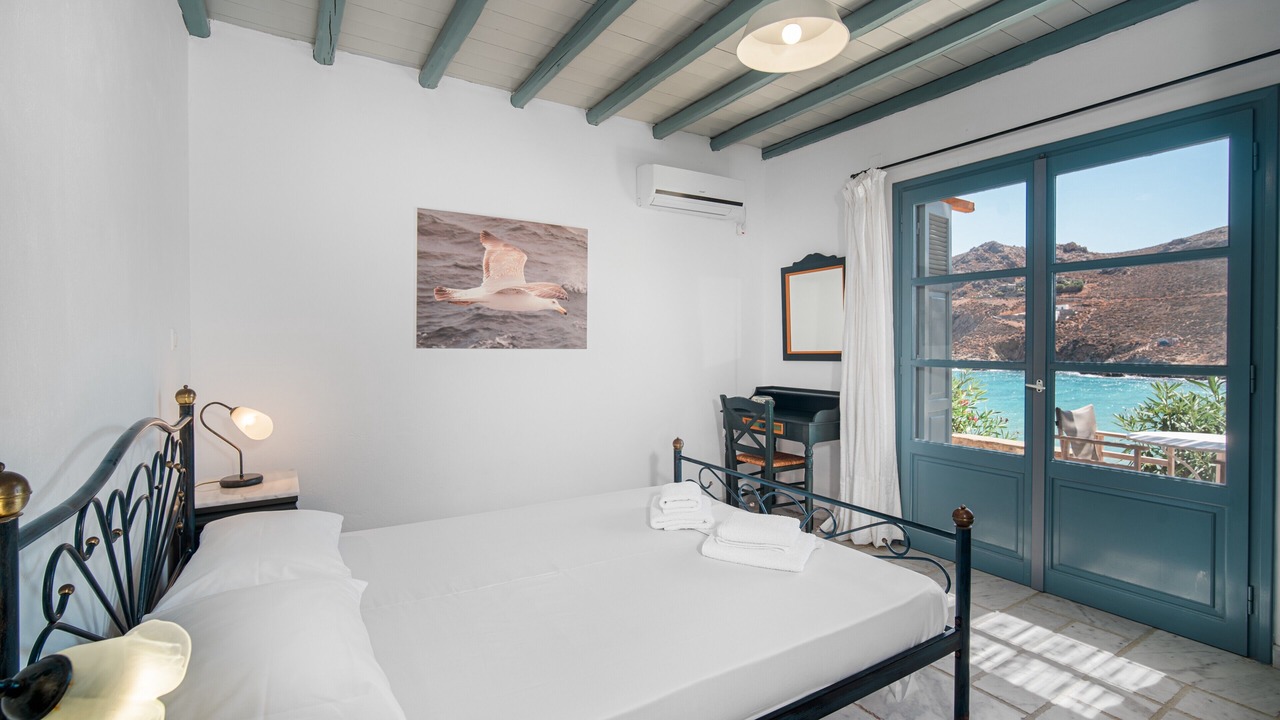 Photo of Bedroom in Serifos