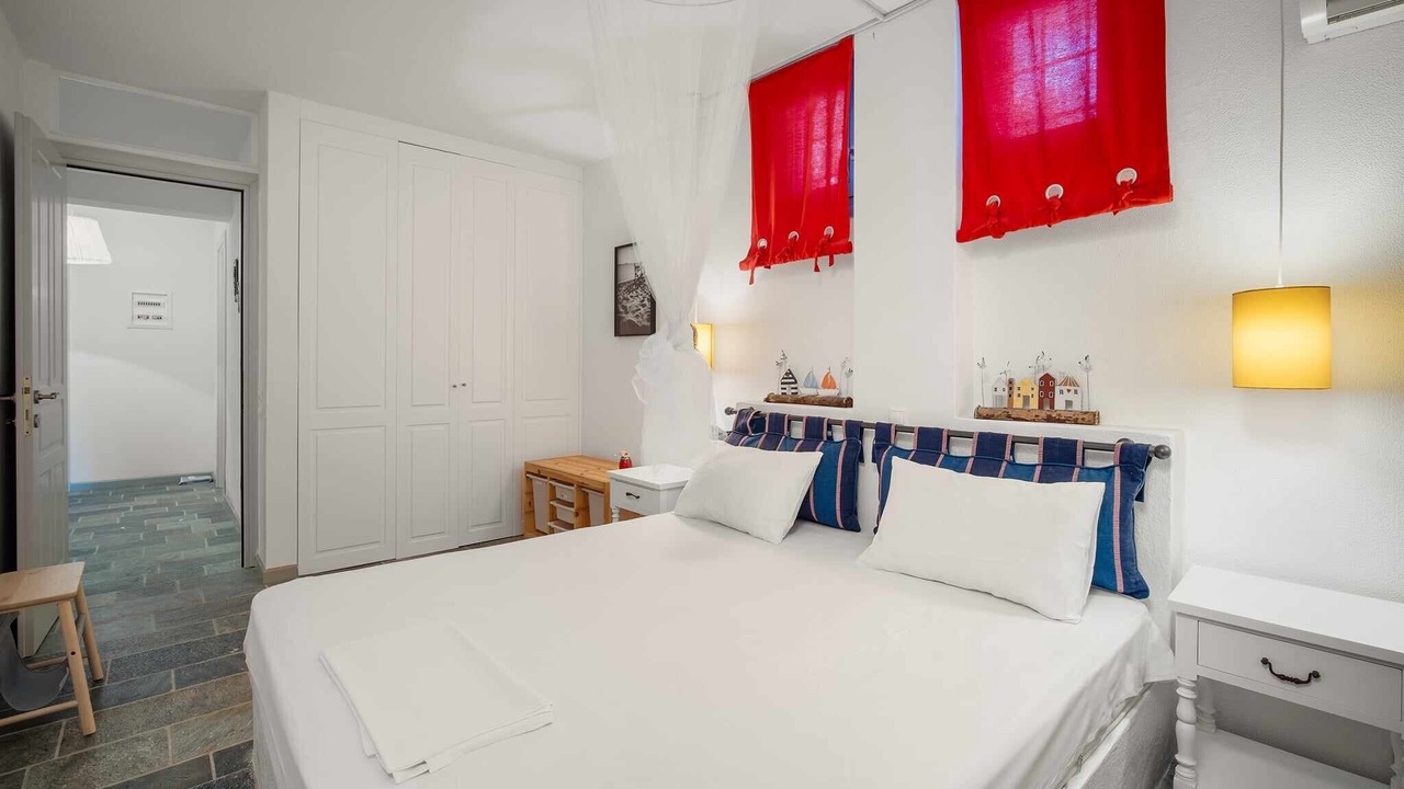 Photo of Bedroom in Serifos
