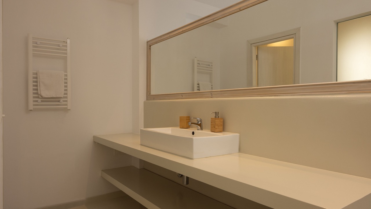 Photo of Bathroom in Kanalia