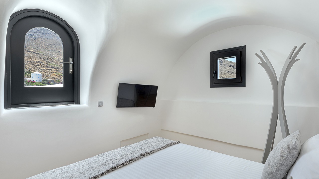 Photo of Bedroom in Imerovigli