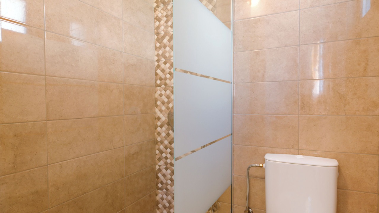 Photo of Bathroom in Perissa