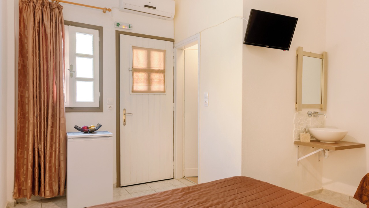 Photo of Bedroom in Perissa