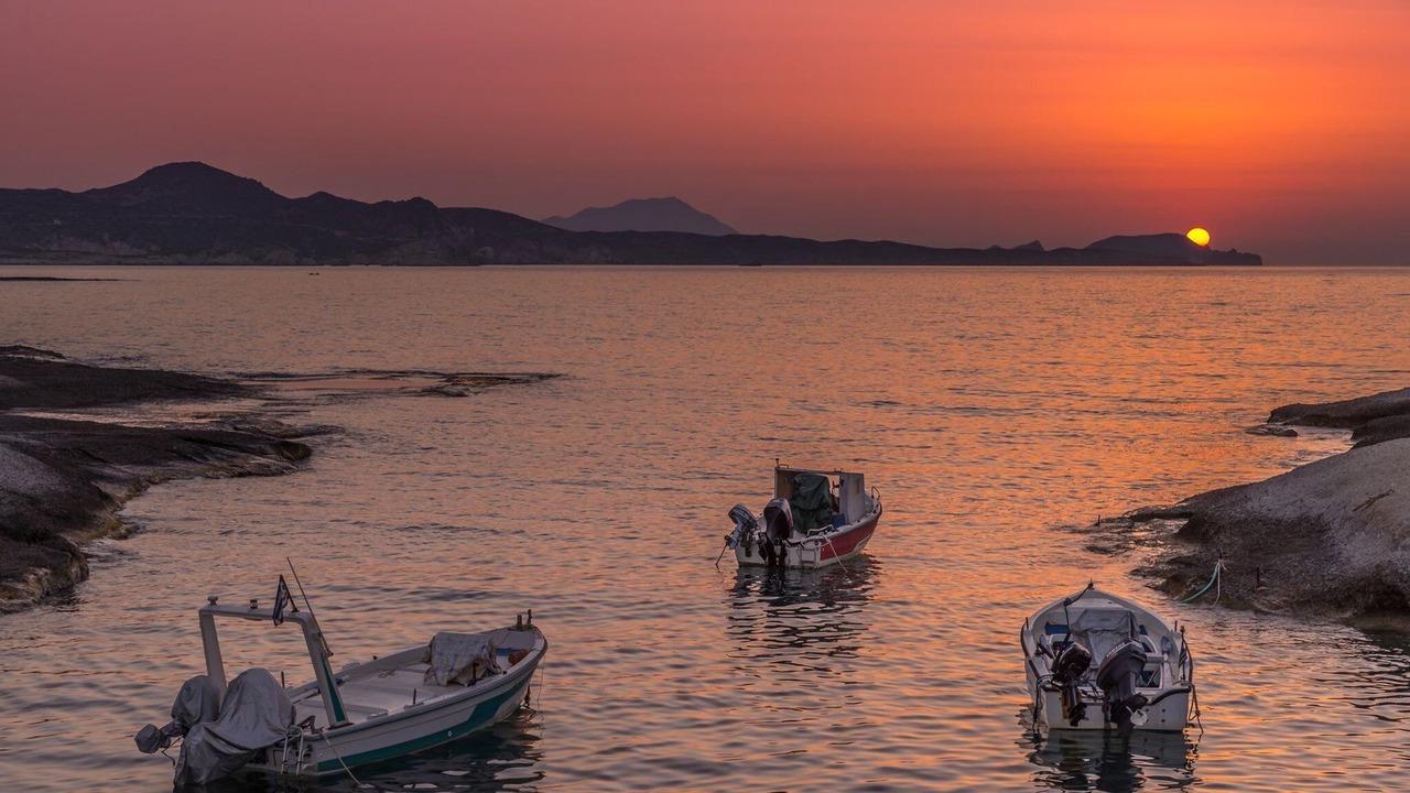 Photo of Others in Milos