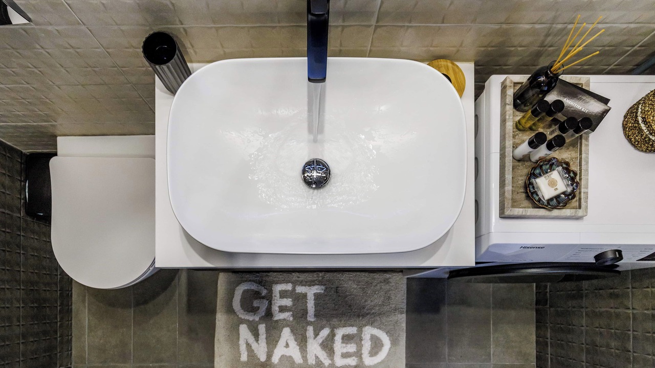 Photo of Bathroom in Volos City Centre