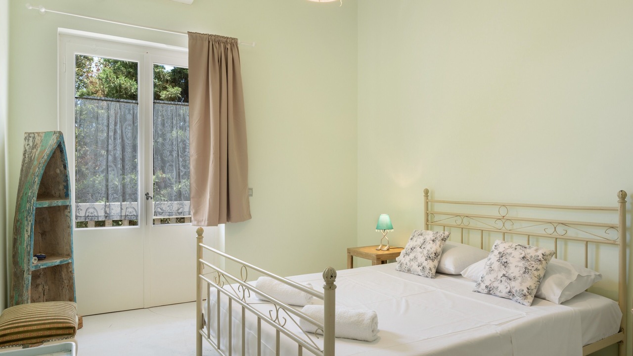 Photo of Bedroom in Psathi
