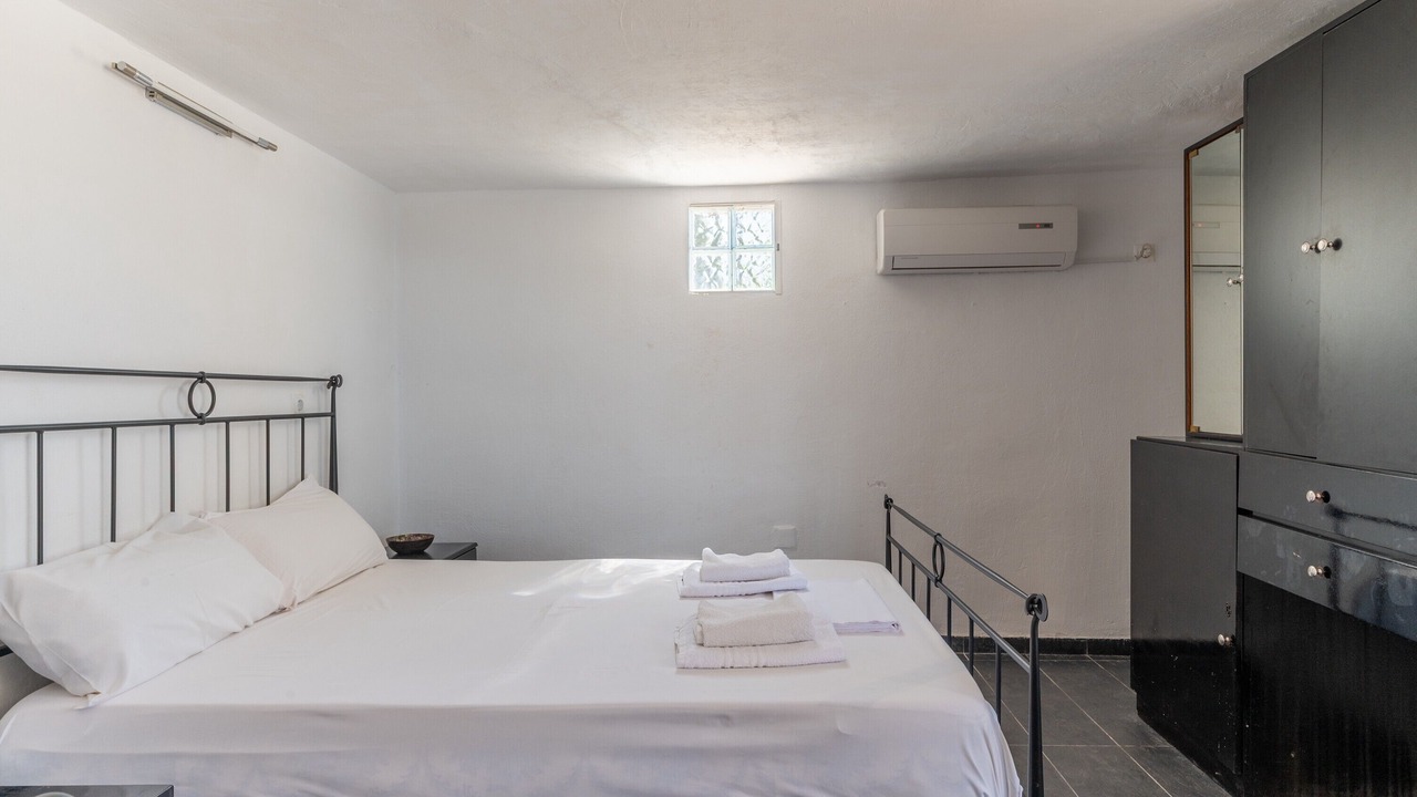 Photo of Bedroom in Salamis