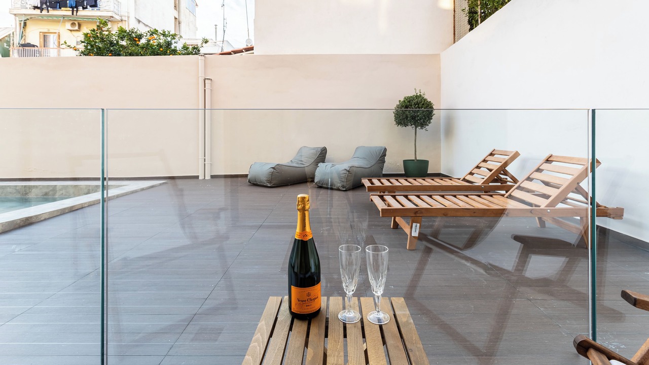 Photo of Patio Balcony in Dafni