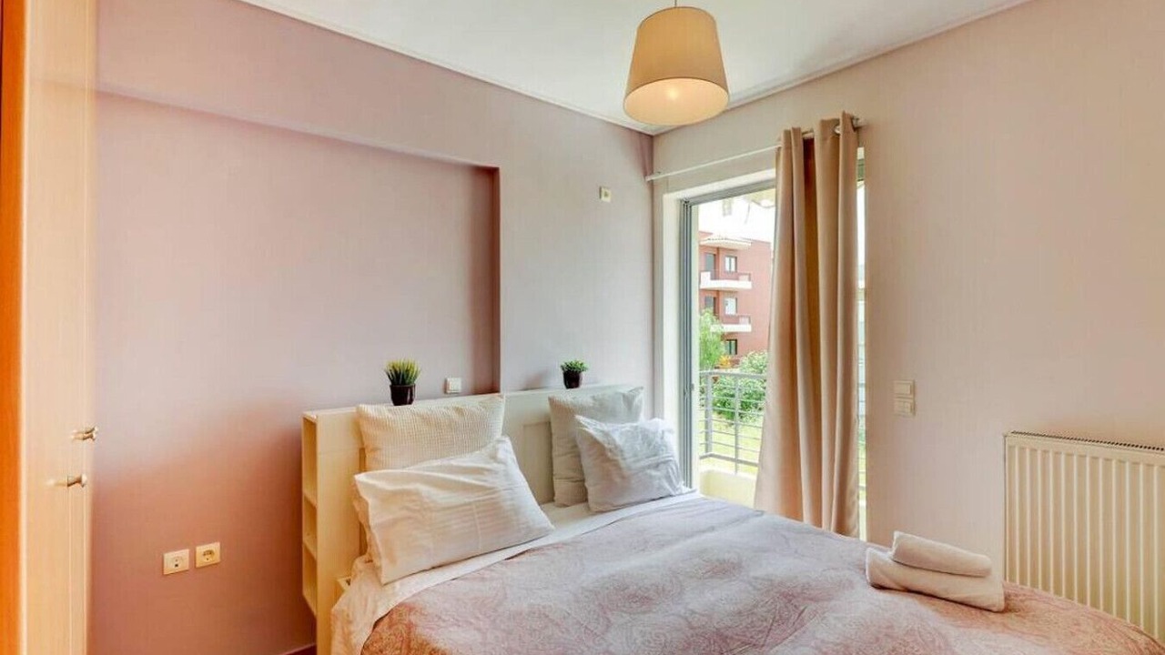 Photo of Bedroom in Alimos