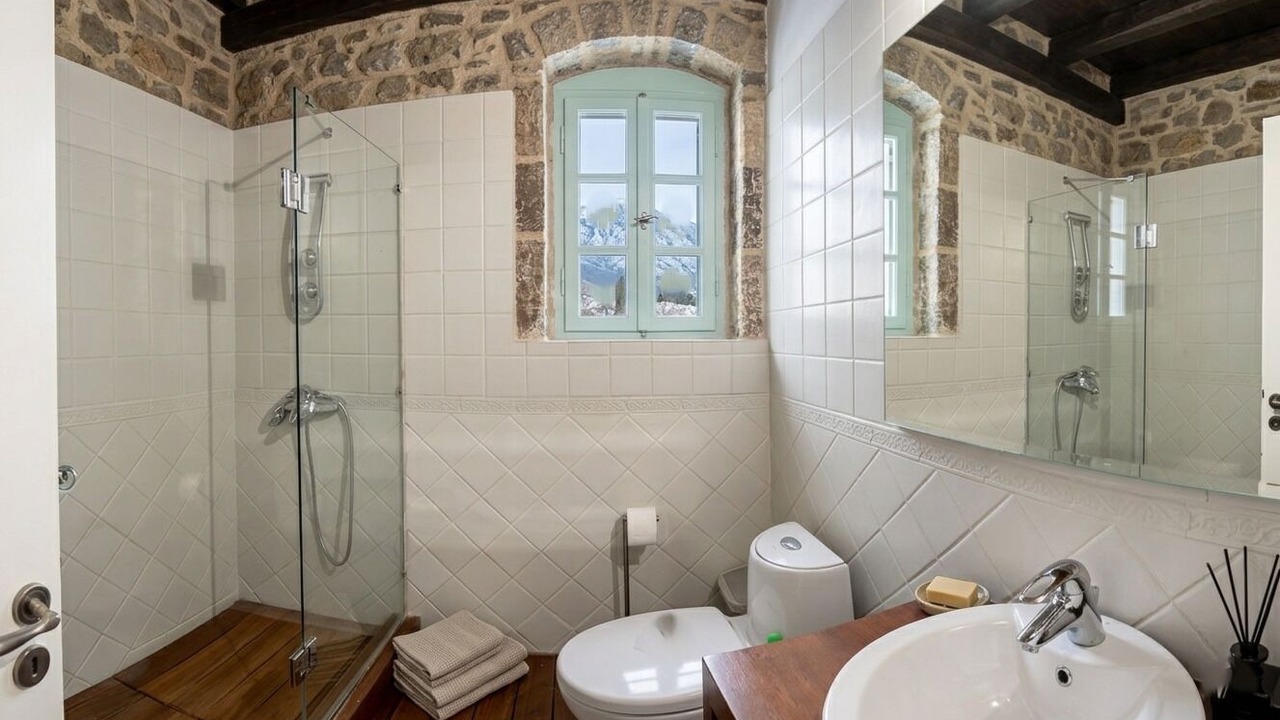 Photo of Bathroom in Polidrosos