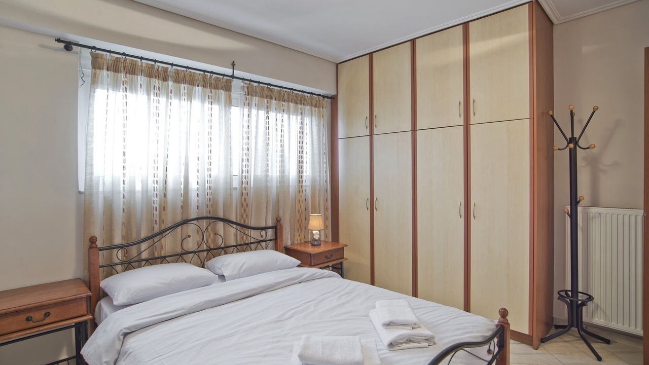 Photo of Bedroom in Moschato-Tavros
