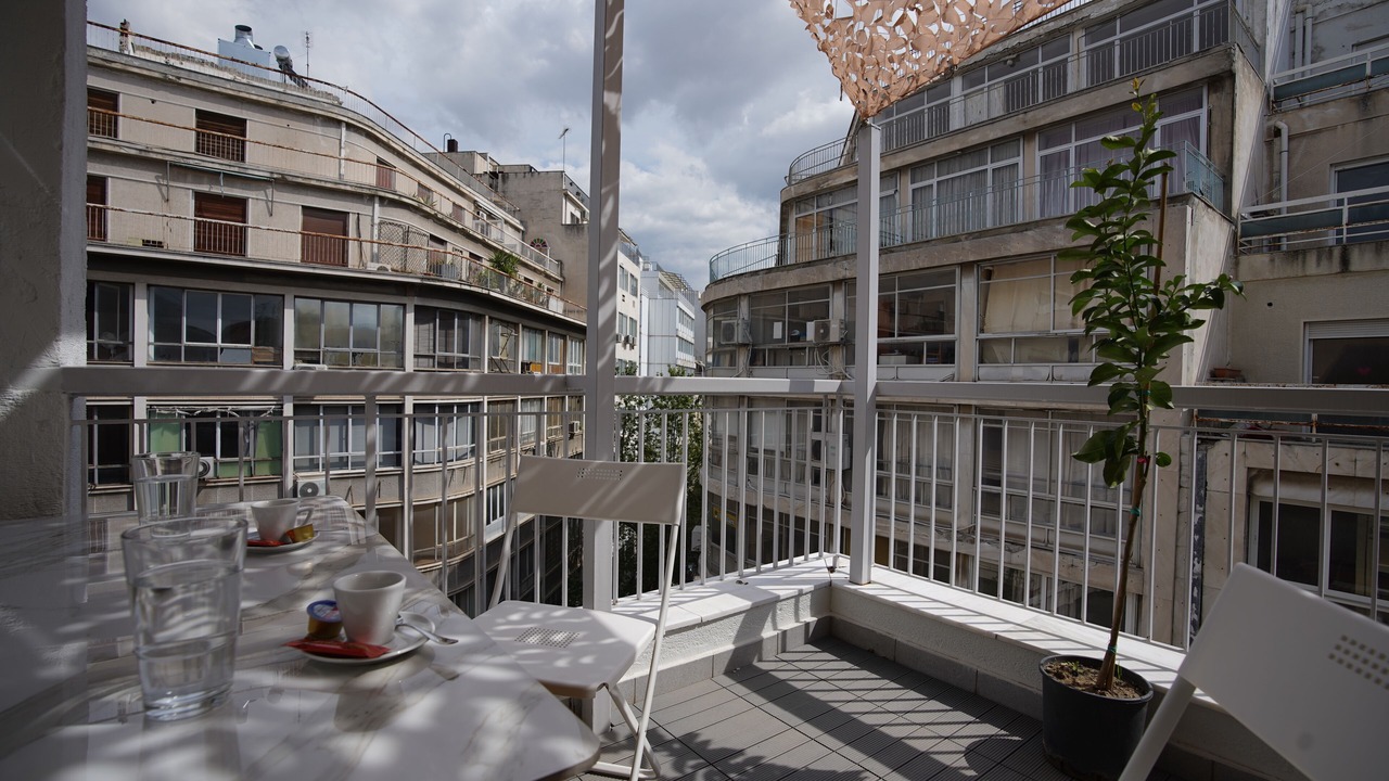 Photo of Patio Balcony in Omonia