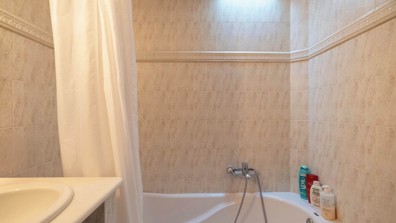 Photo of Bathroom in Marpissa