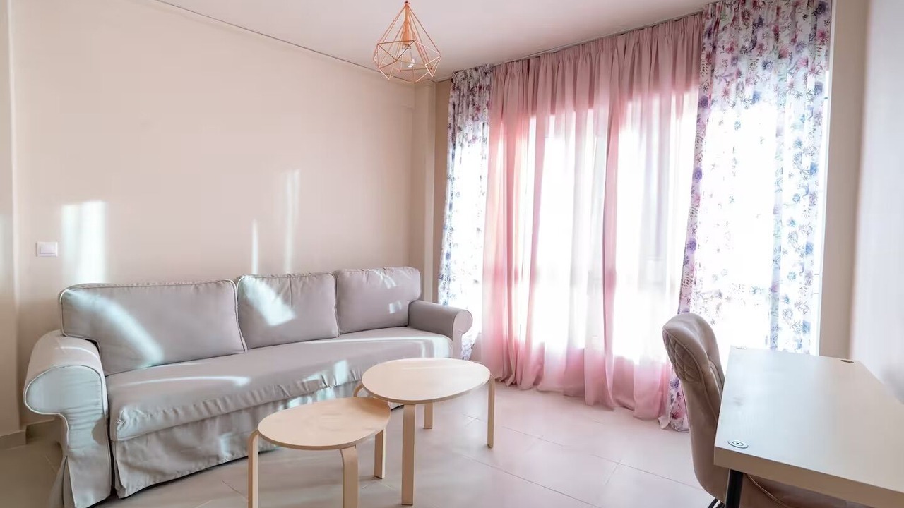 Photo of Livingroom in Psirri