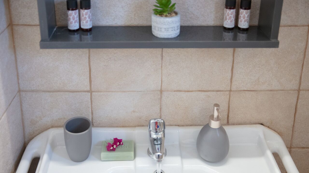 Photo of Bathroom in Ornos