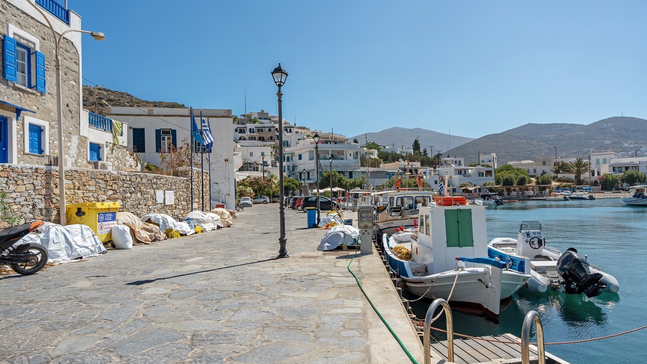 Photo of Others in Katapola