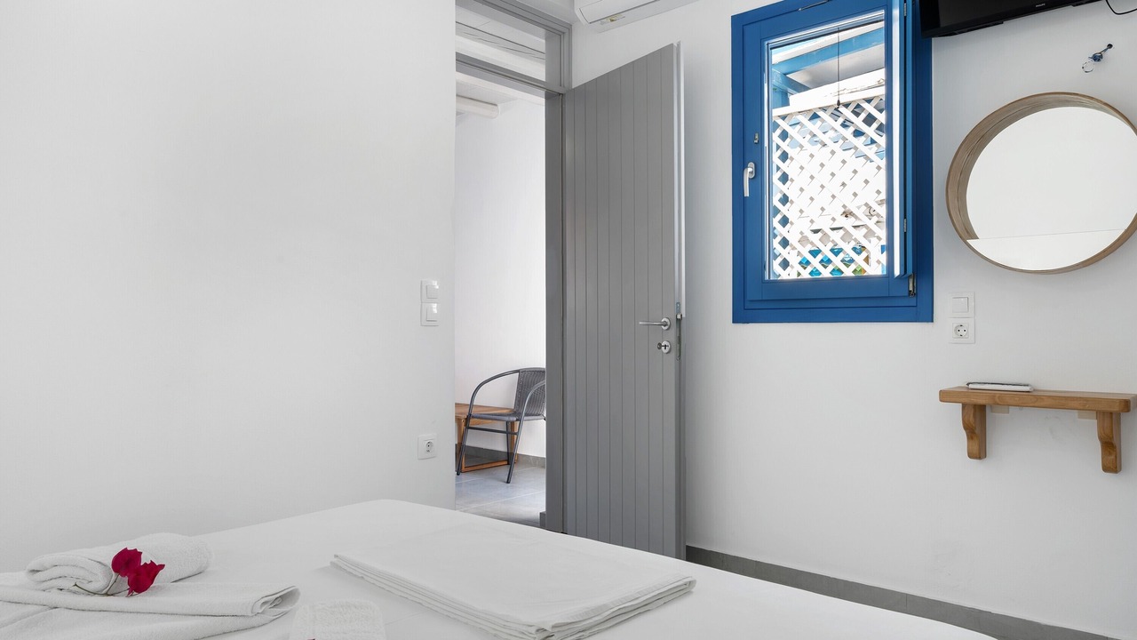 Photo of Bedroom in Katapola
