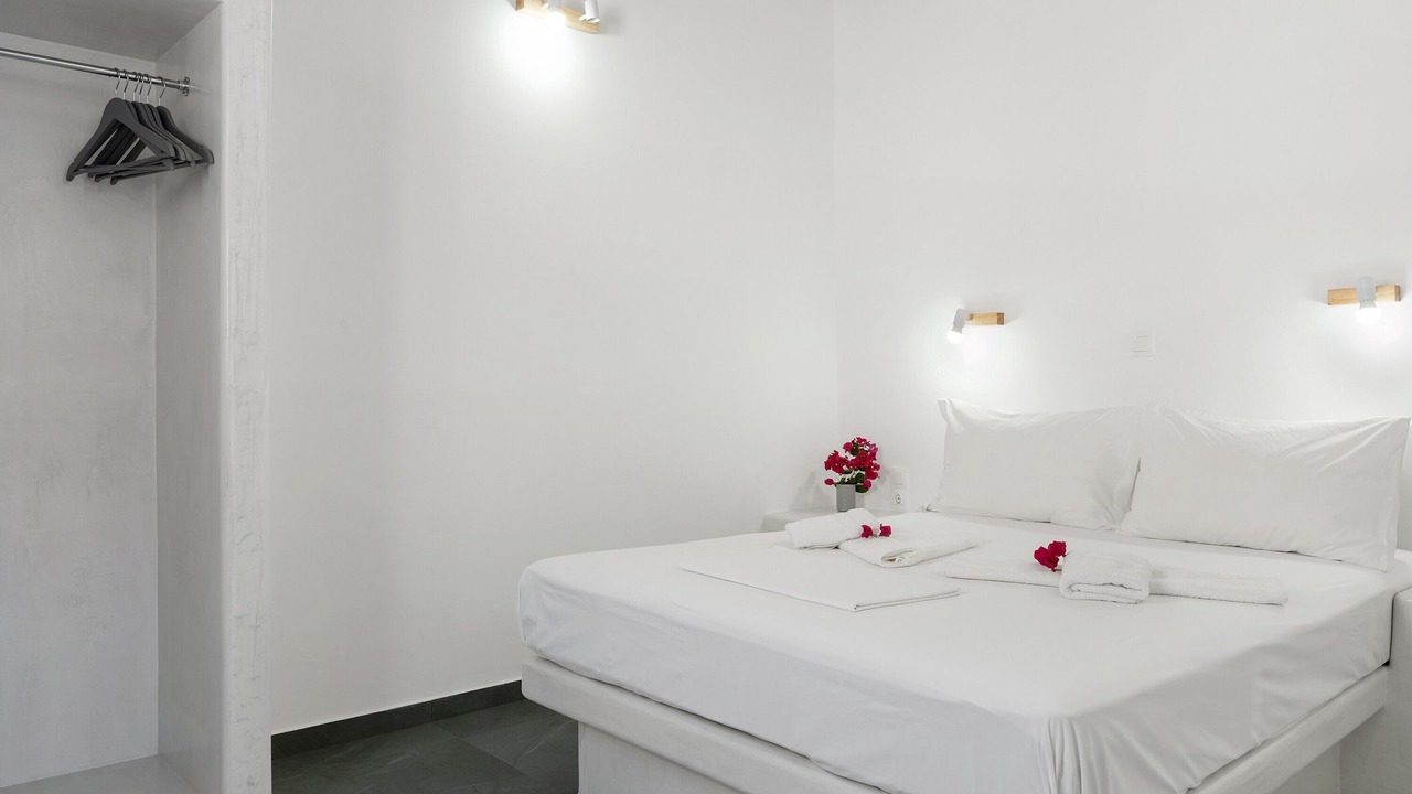 Photo of Bedroom in Katapola