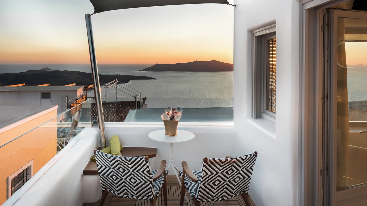 Photo of Outdoor in Fira