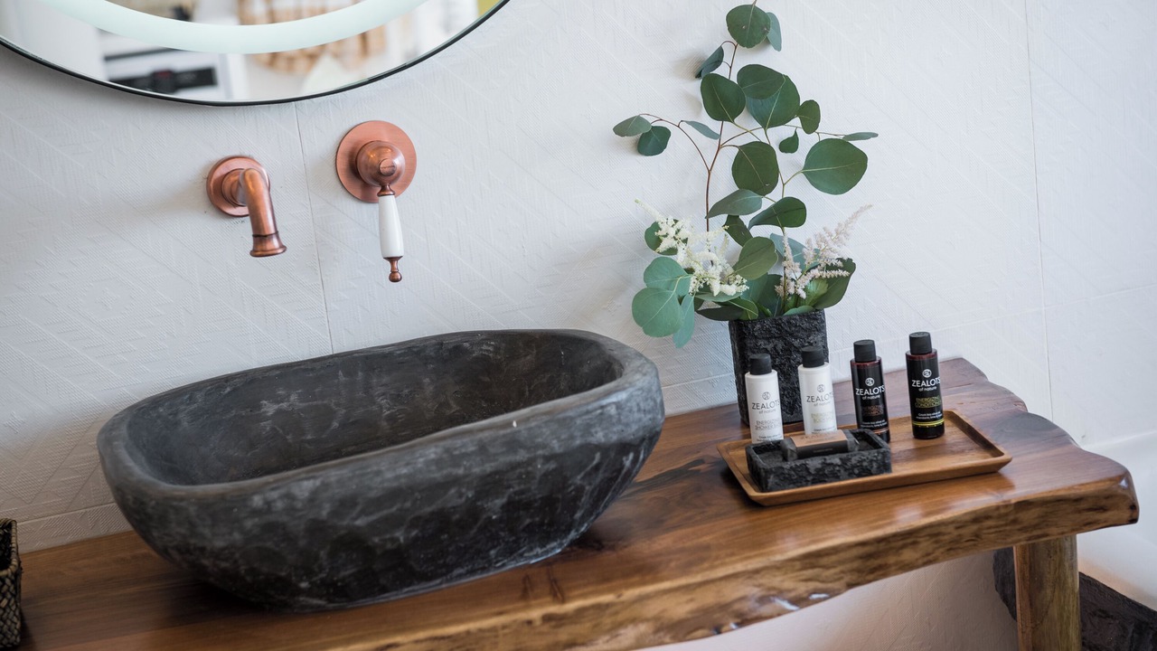 Photo of Bathroom in Fira