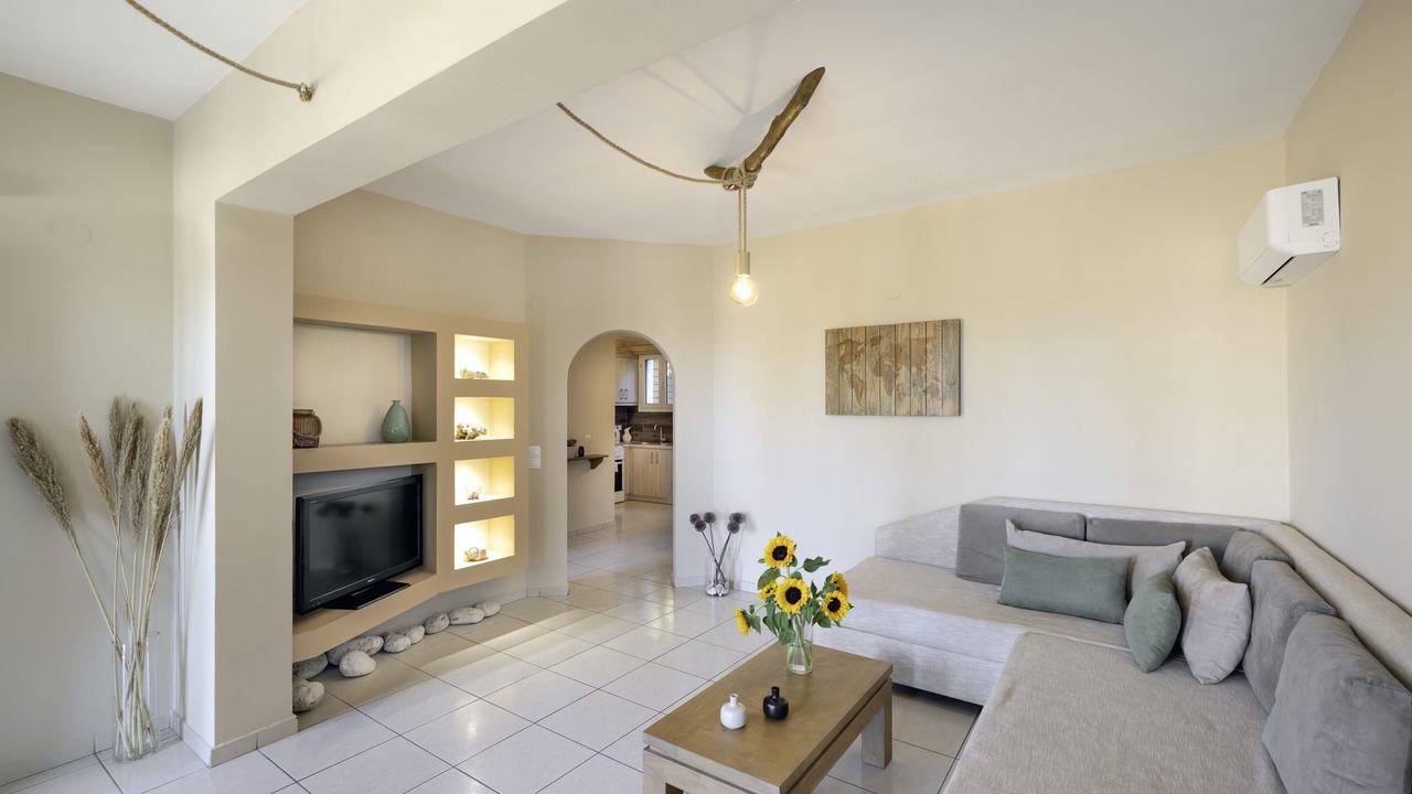 Photo of Livingroom in Leivathos