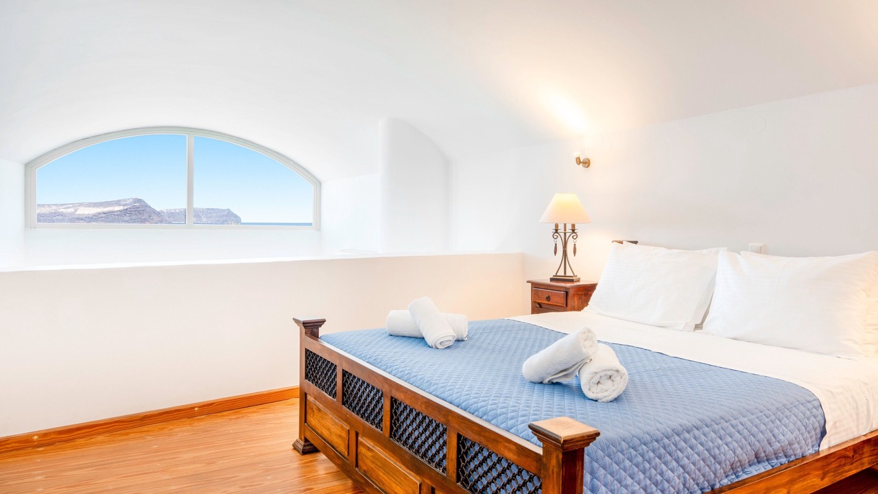 Photo of Bedroom in Akrotiri
