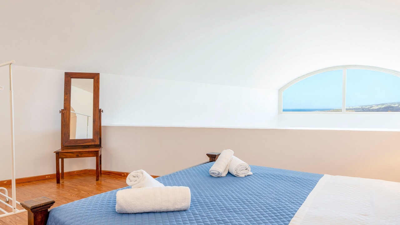 Photo of Bedroom in Akrotiri