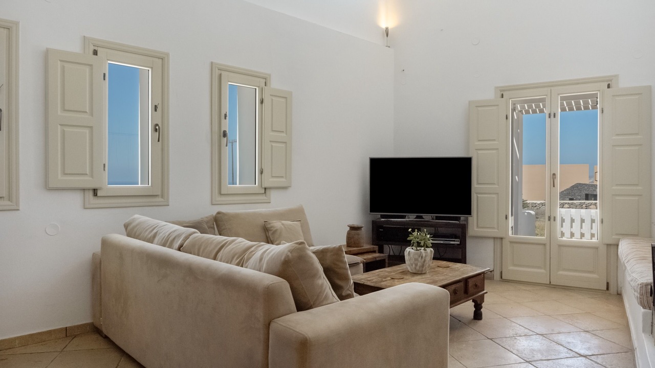 Photo of Livingroom in Akrotiri