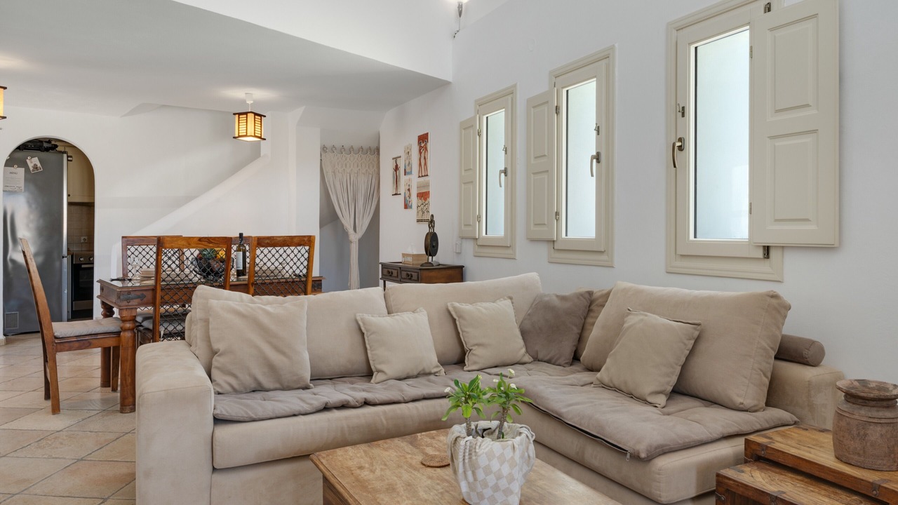 Photo of Livingroom in Akrotiri