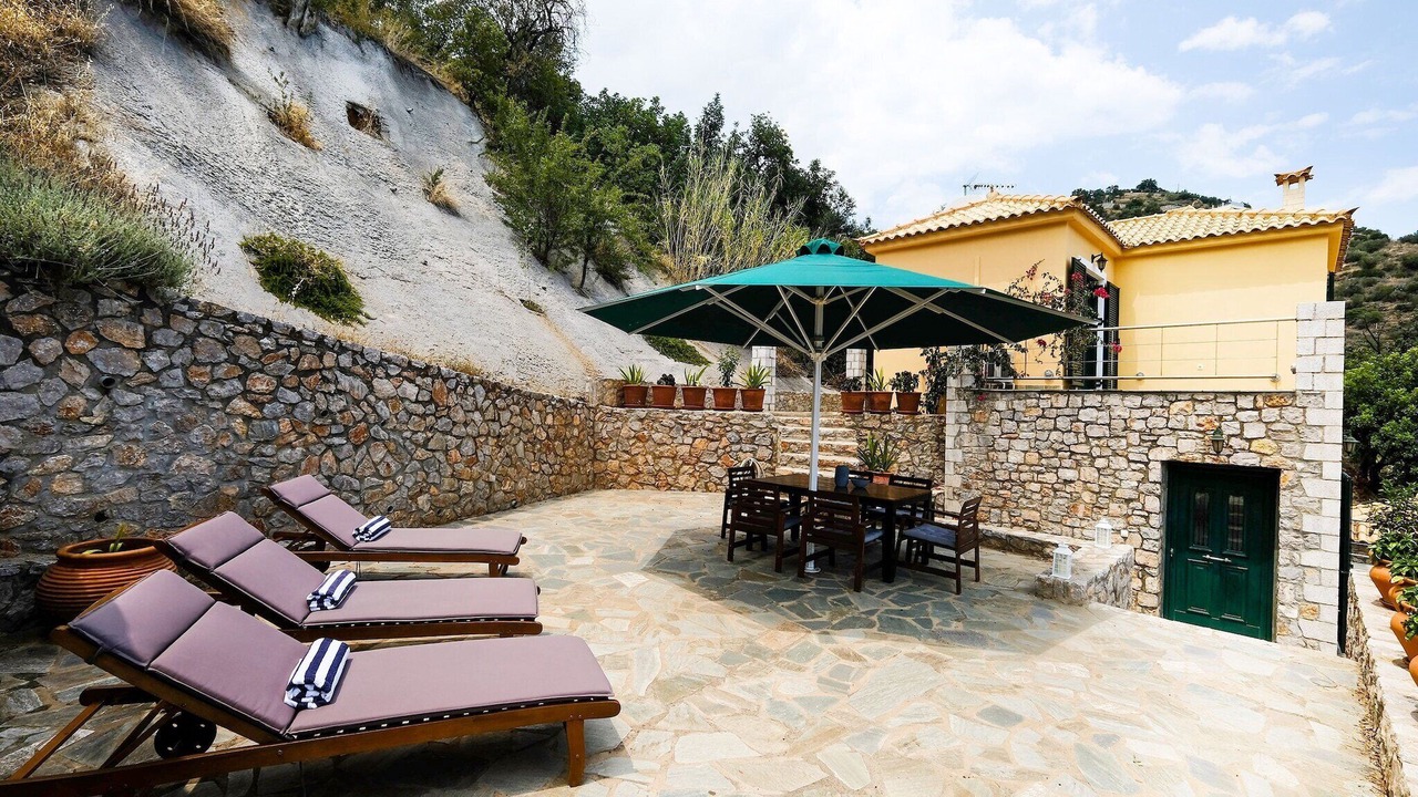 Photo of Patio Balcony in Livadi