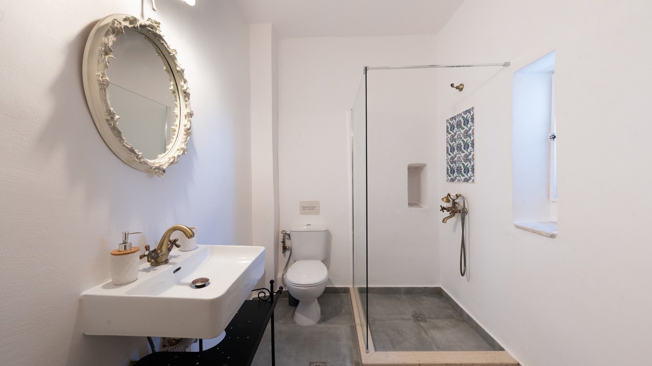 Photo of Bathroom in Sivota