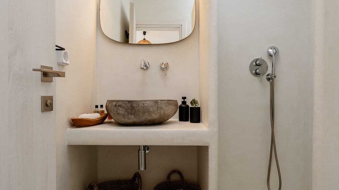 Photo of Bathroom in Maragas