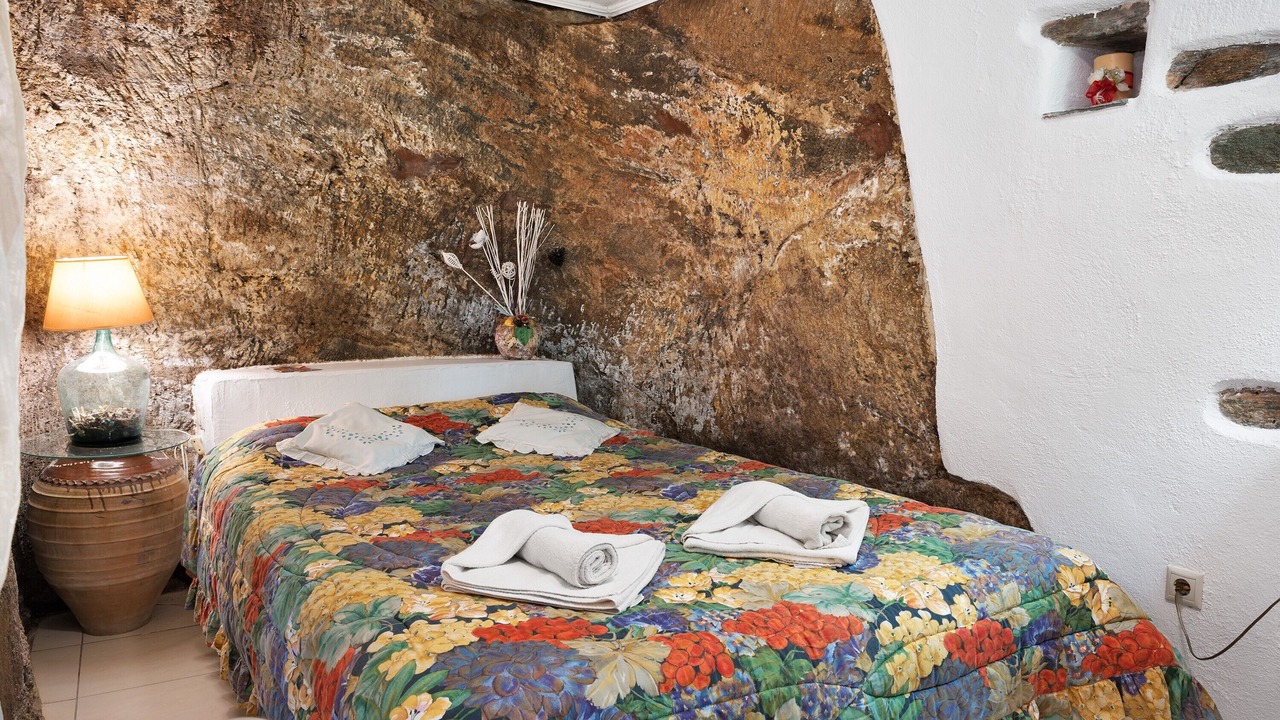Photo of Bedroom in Kea