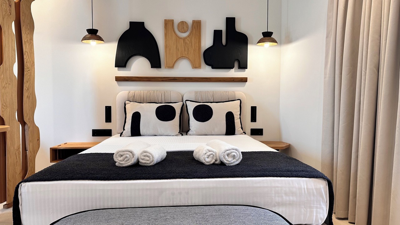 Photo of Bedroom in Adamas