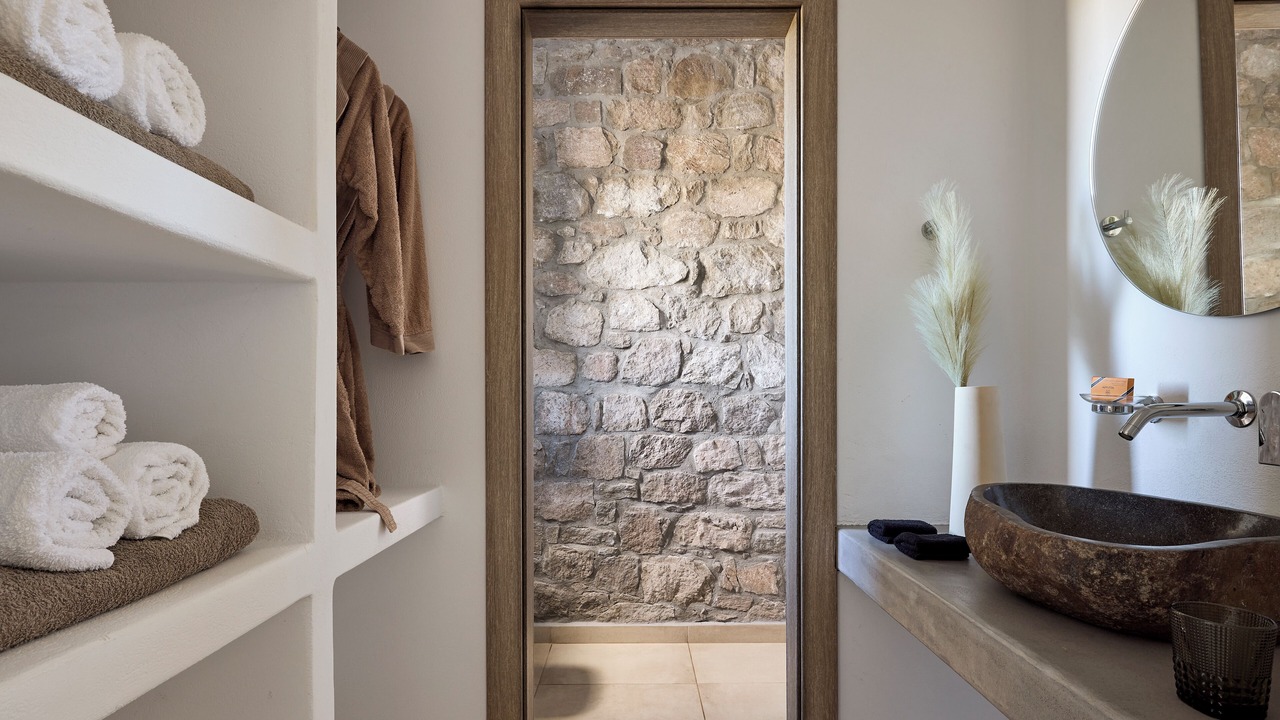 Photo of Bathroom in Adamas