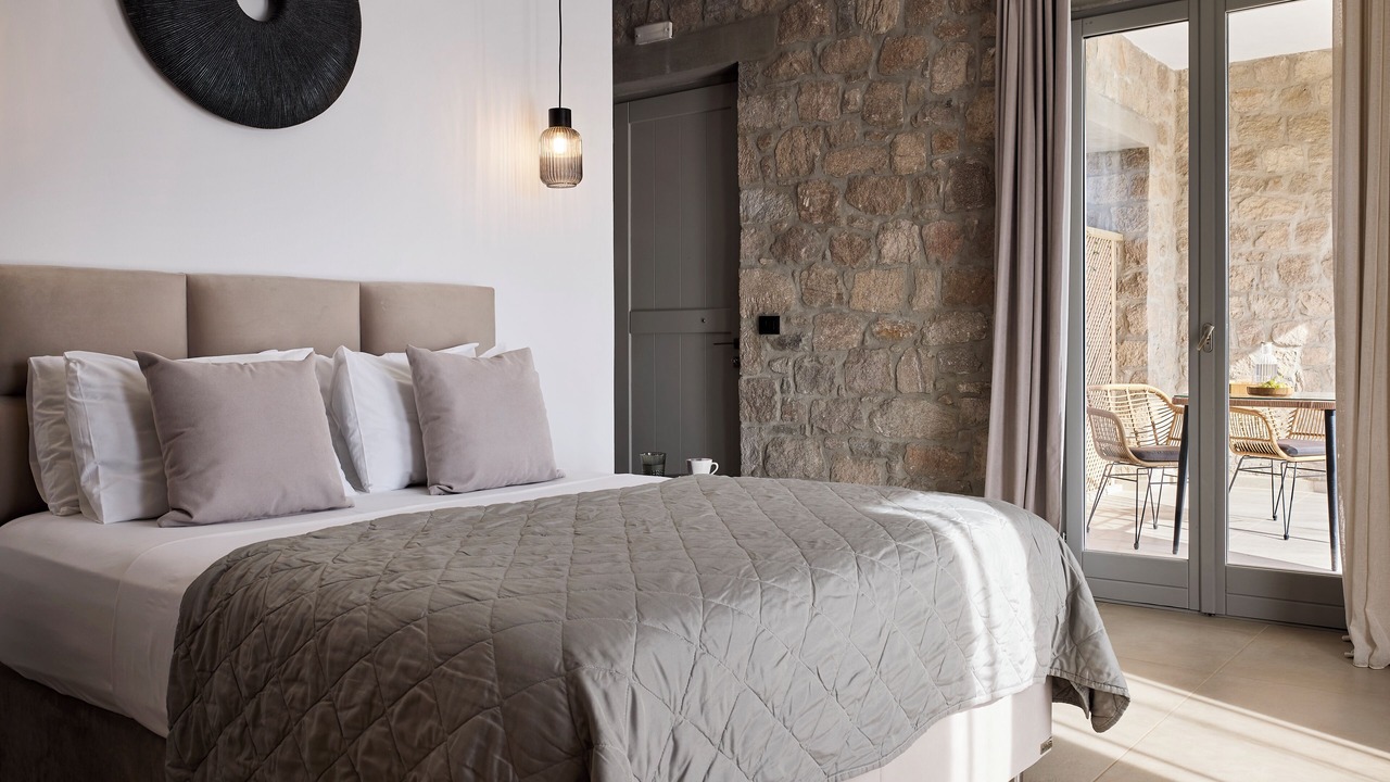 Photo of Bedroom in Adamas