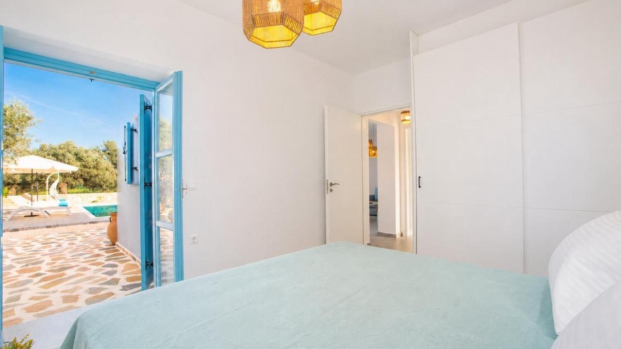 Photo of Bedroom in Kalathos