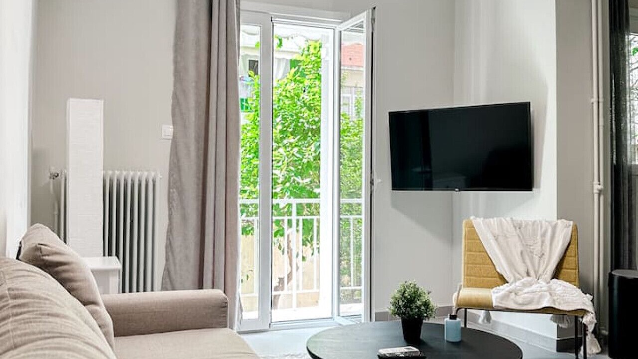 Photo of Livingroom in Neos Kosmos