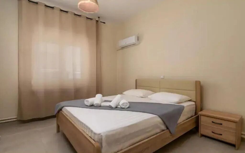 Photo of Bedroom in Adamas