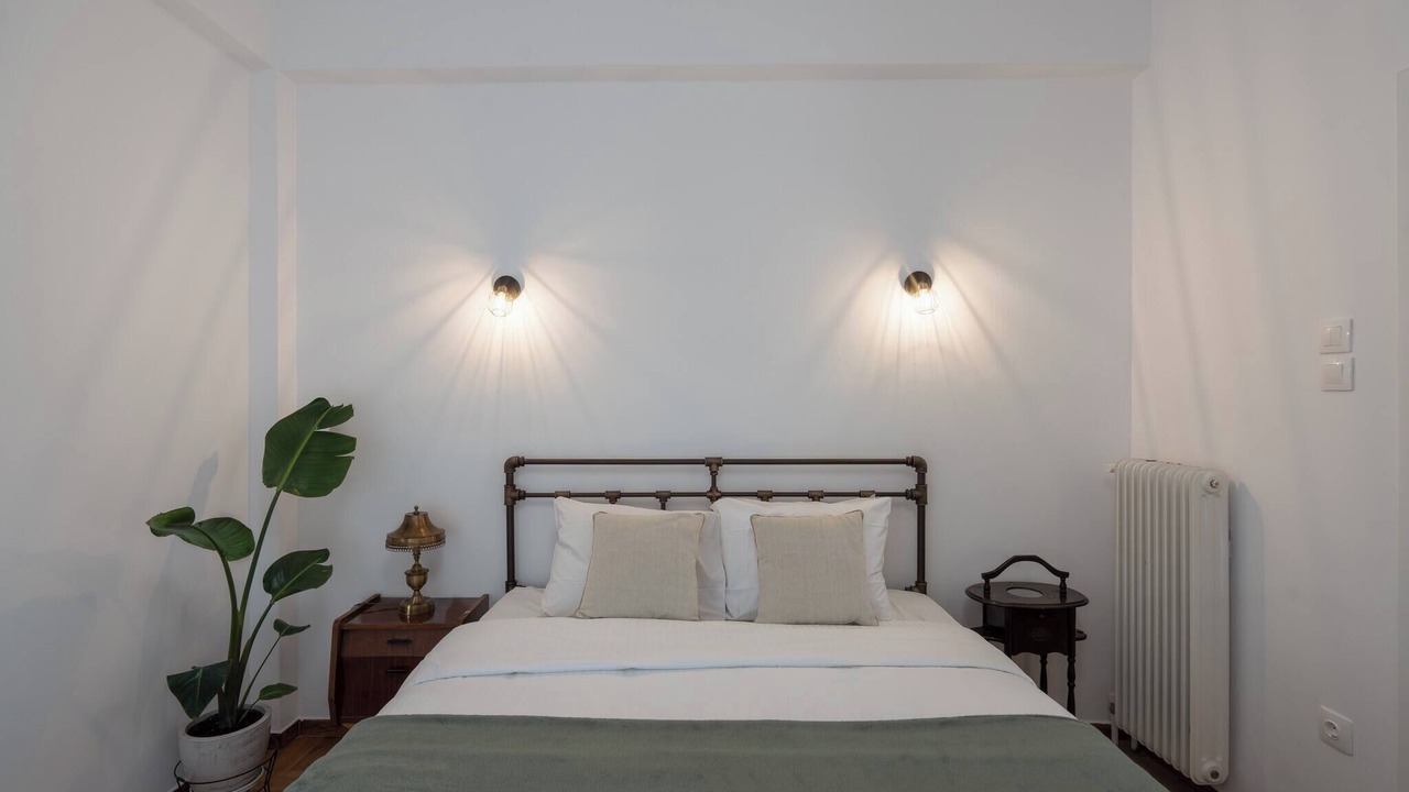 Photo of Bedroom in Exarhia