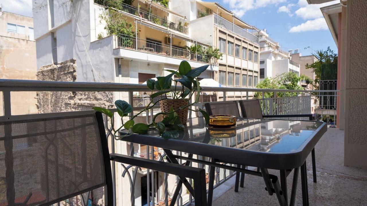 Photo of Outdoor in Exarhia